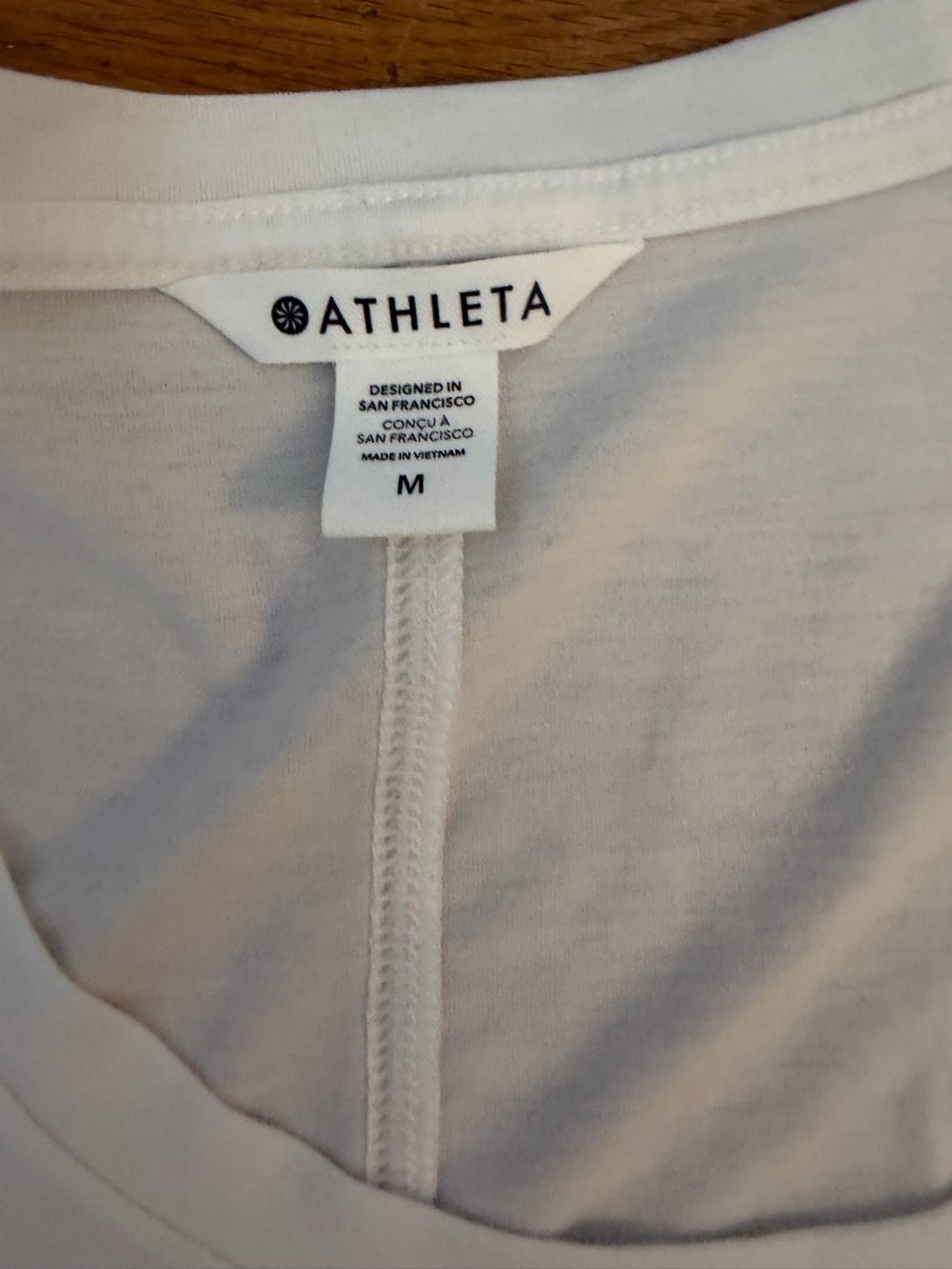 Athleta Stratus II top - M - Picture 2 of 2